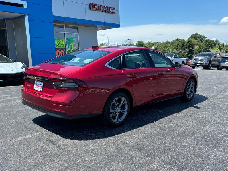 Used 2024 Honda Accord EX image 3