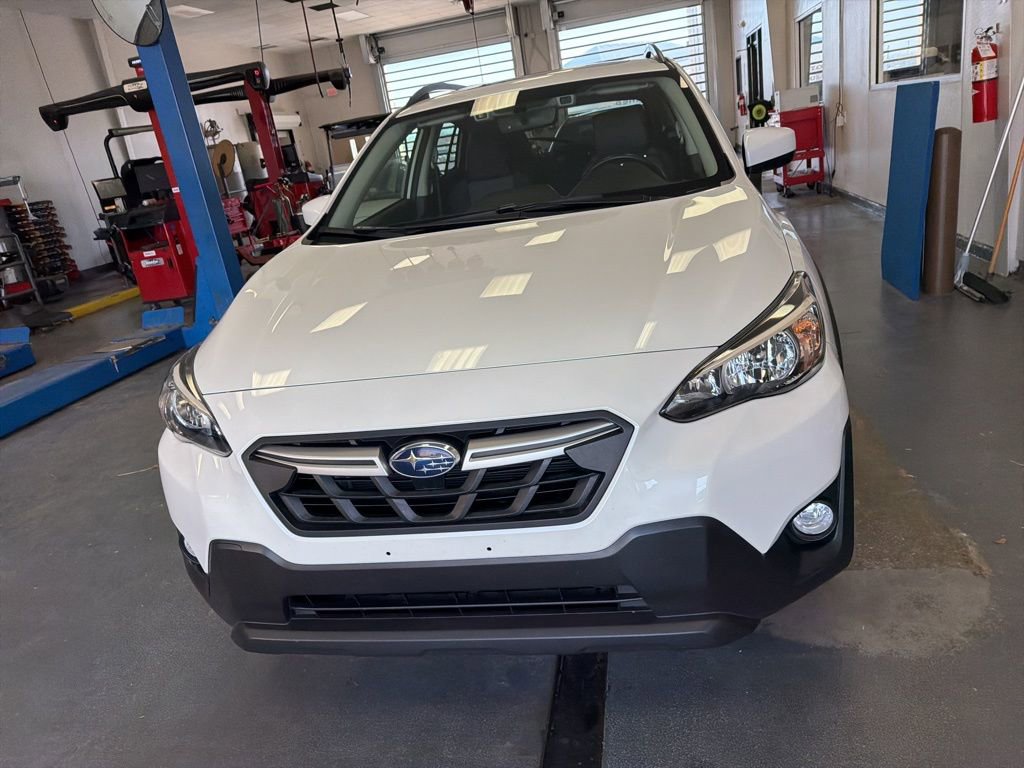 Used 2022 Subaru Crosstrek 2.0i Premium w/ Moonroof Package image 7
