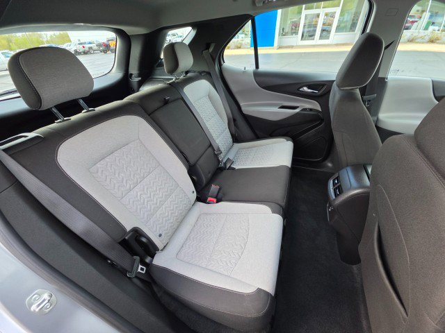 Used 2024 Chevrolet Equinox LS AWD/4WD image 16
