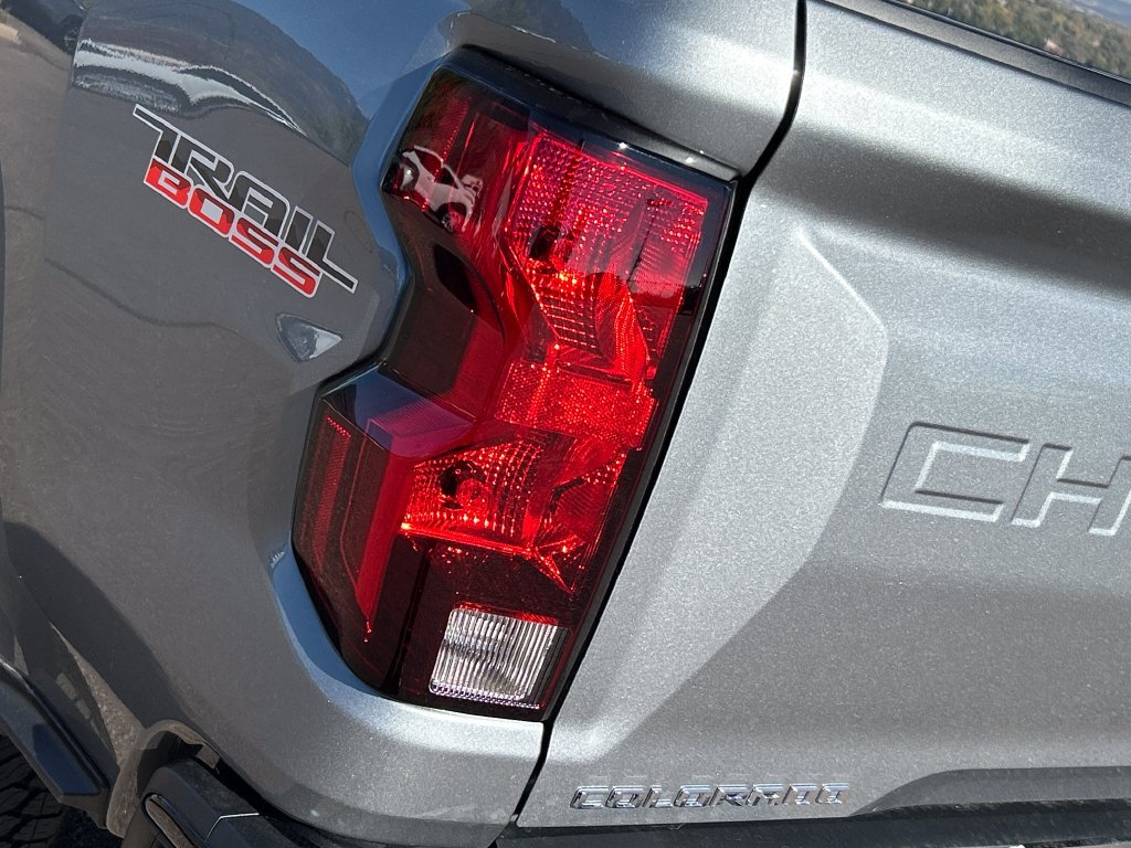 New 2026 Chevrolet Colorado Trail Boss AWD/4WD image 23