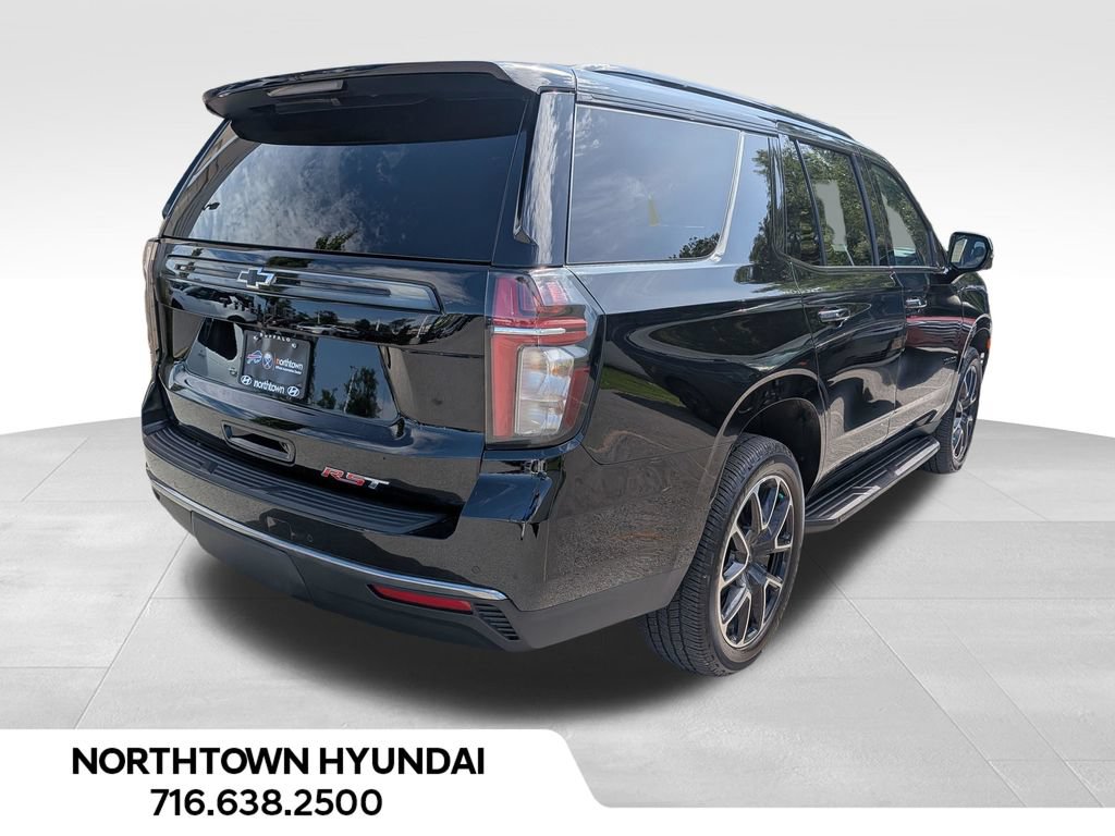 Used 2022 Chevrolet Tahoe RST w/ Luxury Package AWD/4WD image 13