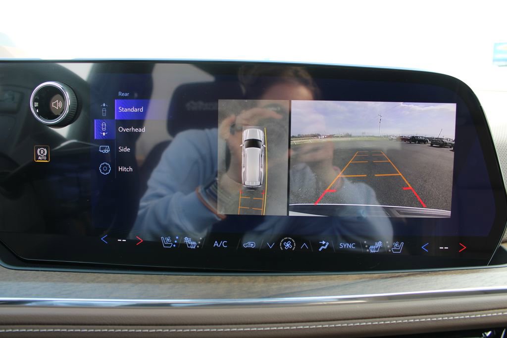 New 2026 Chevrolet Suburban High Country image 58