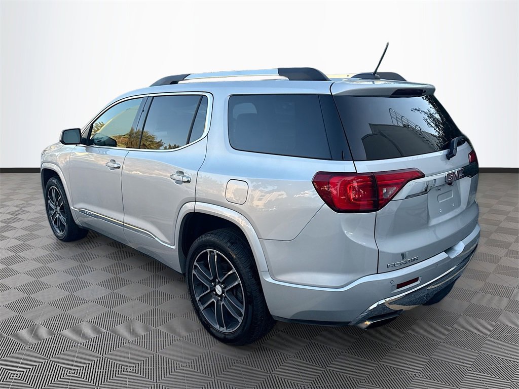 Used 2017 GMC Acadia Denali w/ Technology Package image 6