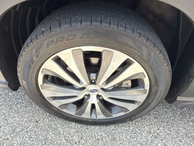 Used 2019 Subaru Ascent Limited AWD/4WD image 10