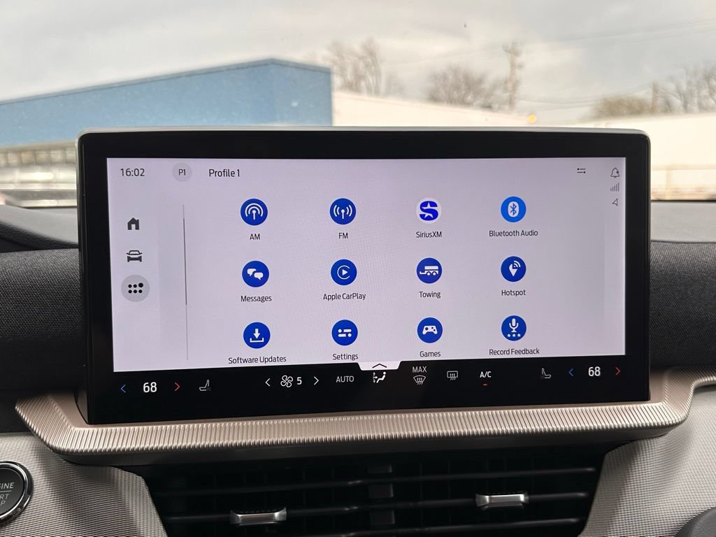 New 2026 Ford Explorer Active AWD/4WD image 39