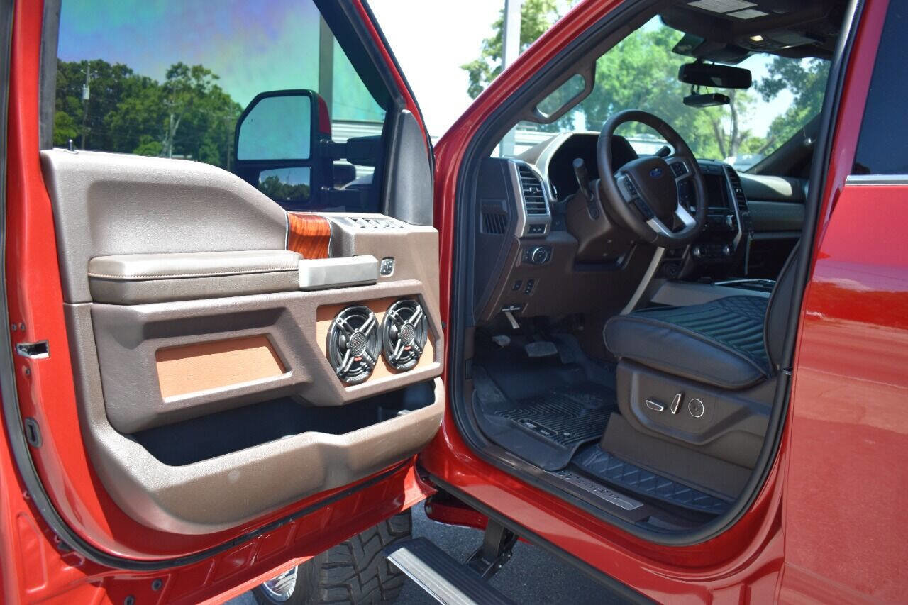 Used 2020 Ford F350 King Ranch w/ King Ranch Ultimate Package image 95