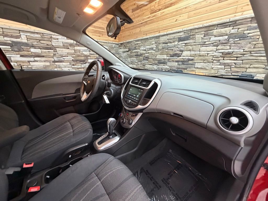 Used 2017 Chevrolet Sonic LT FWD image 13