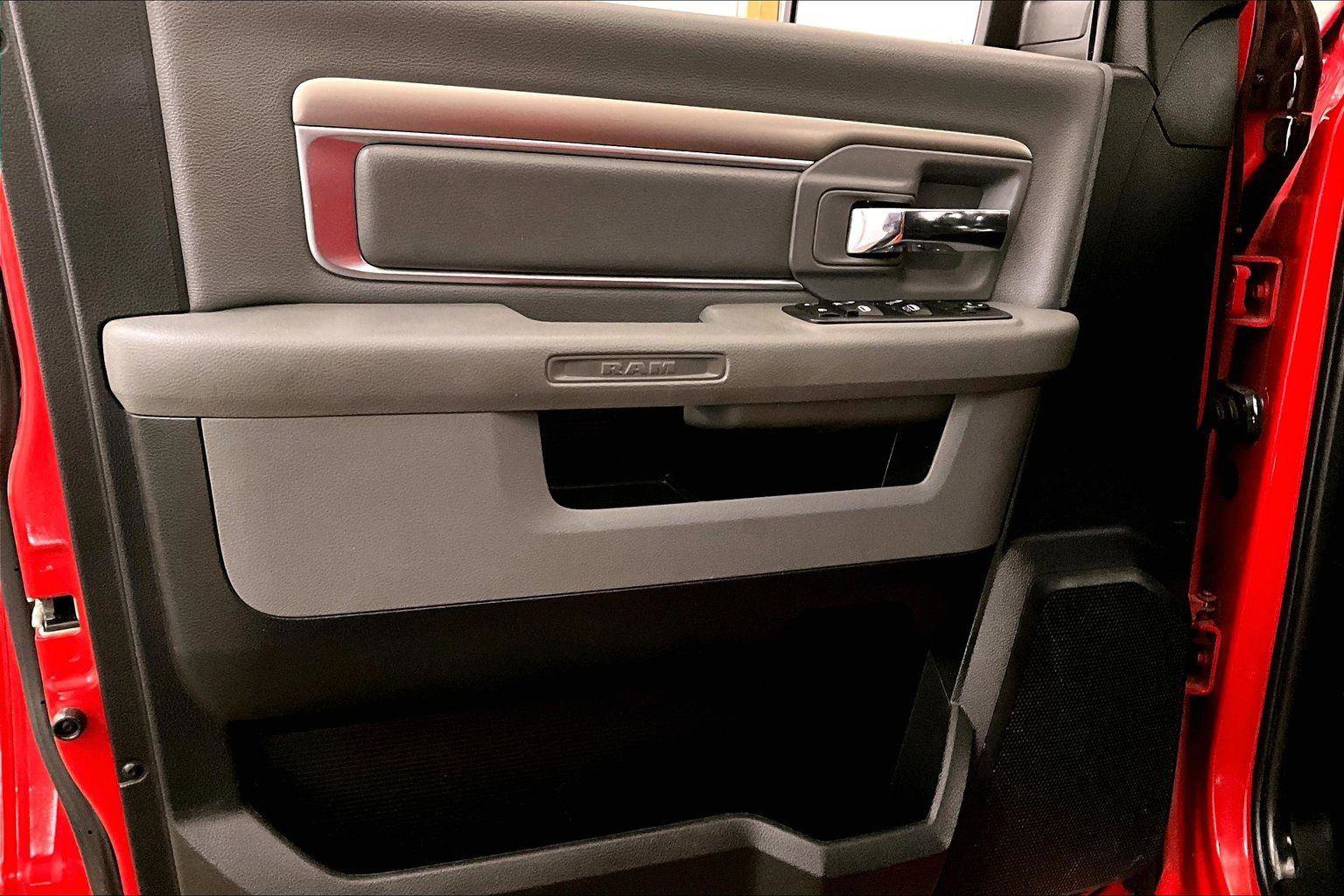 Used 2020 RAM 1500 Classic Warlock image 23