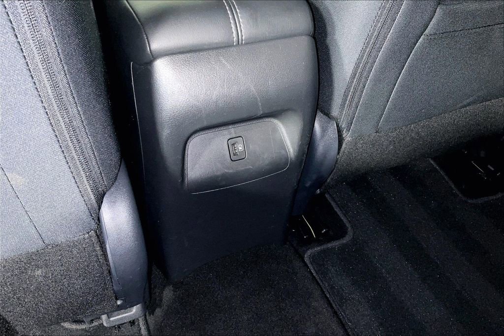 Used 2024 Nissan Sentra SV image 33