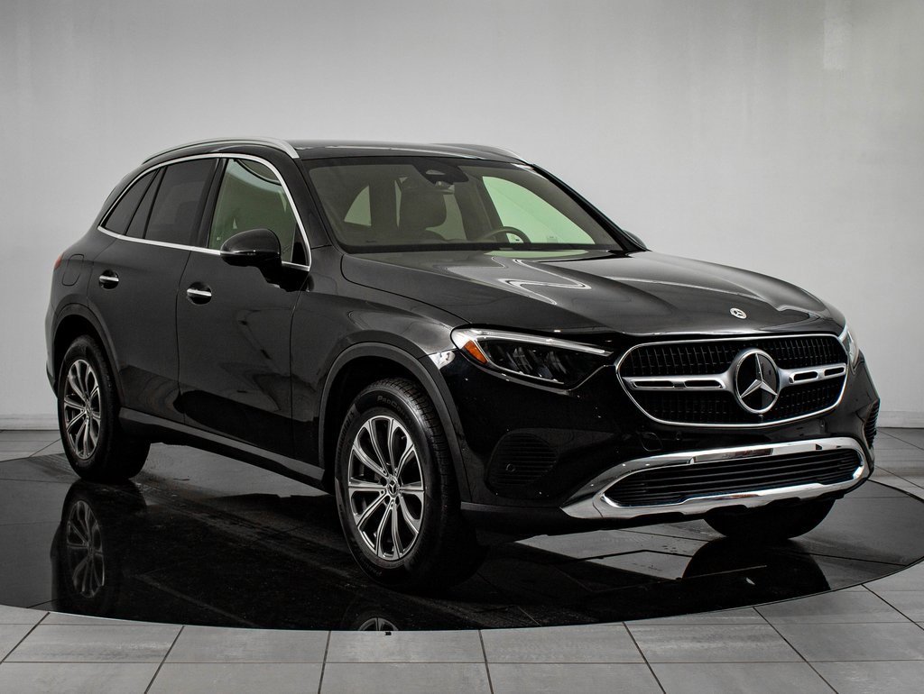 Certified 2025 Mercedes-Benz GLC 300 GLC 300 image 5