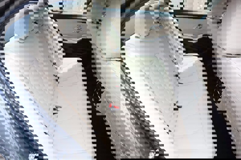 Used 2021 BMW 330e w/ Convenience Package image 14