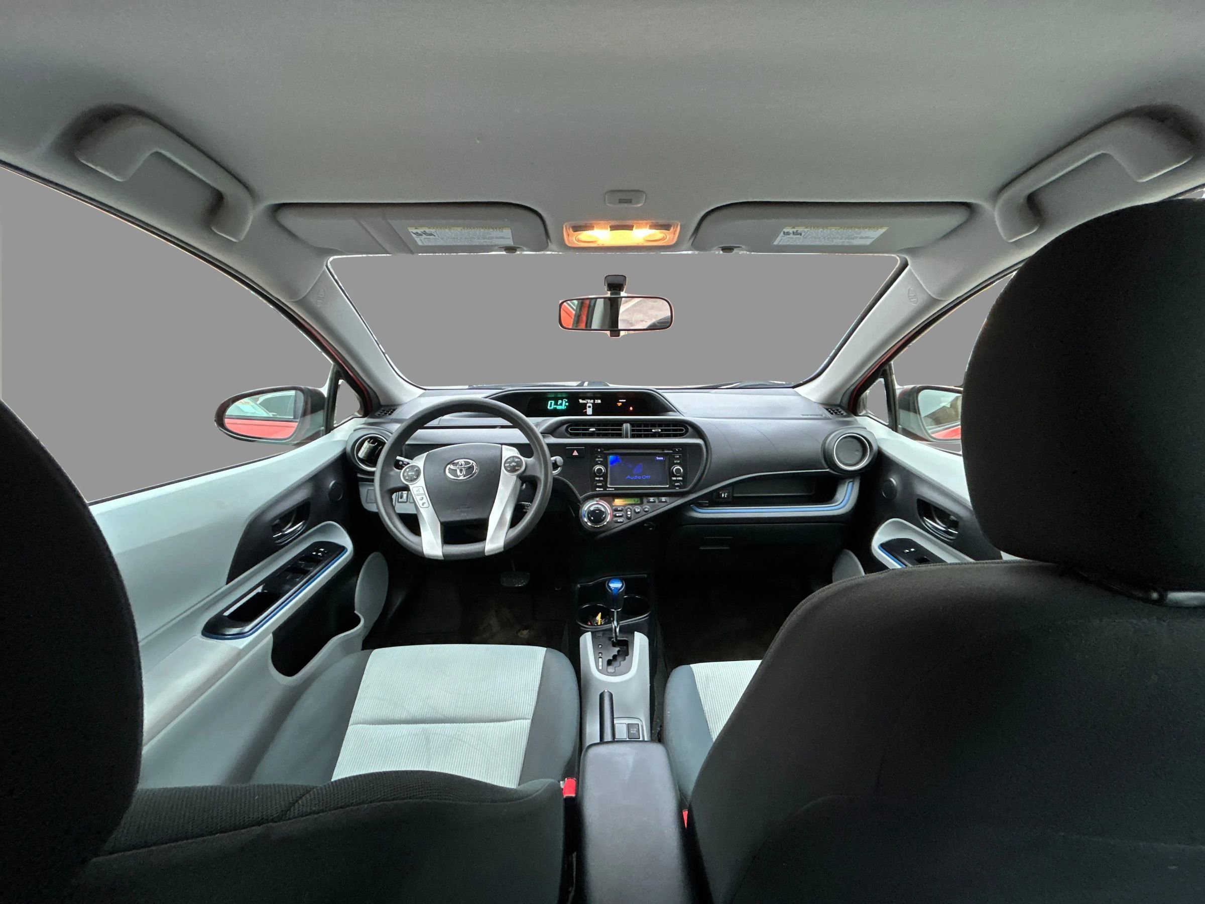 Used 2013 Toyota Prius C Three image 19