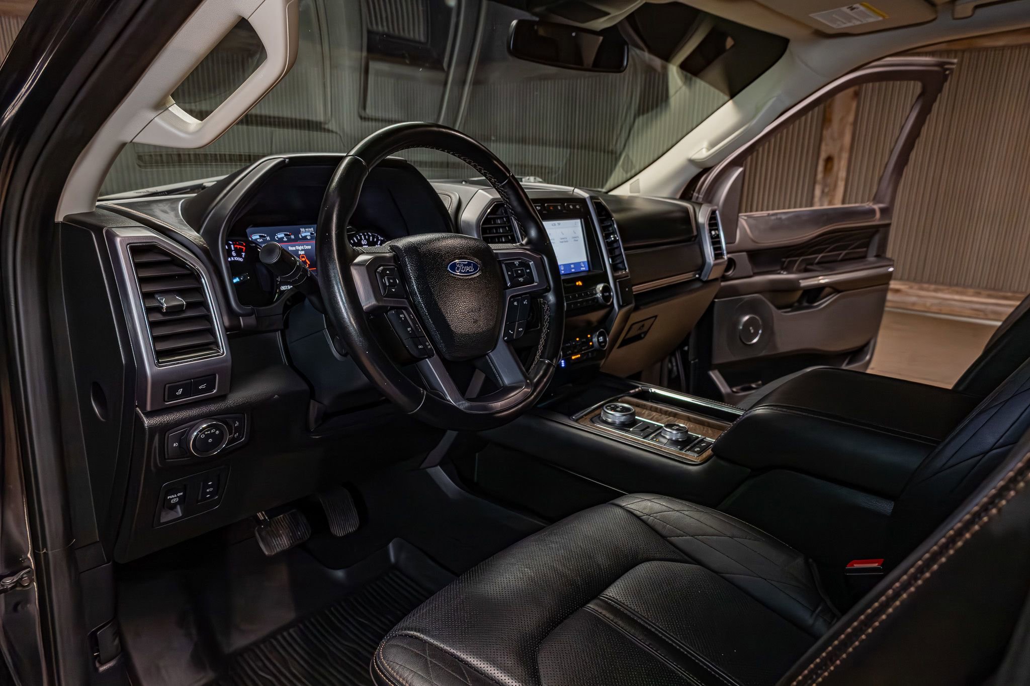 Used 2021 Ford Expedition Max Platinum image 12