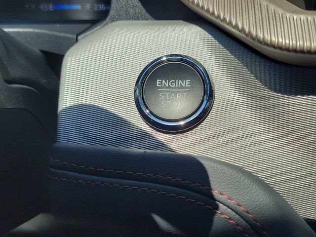 Used 2026 Ford Explorer Active RWD image 11