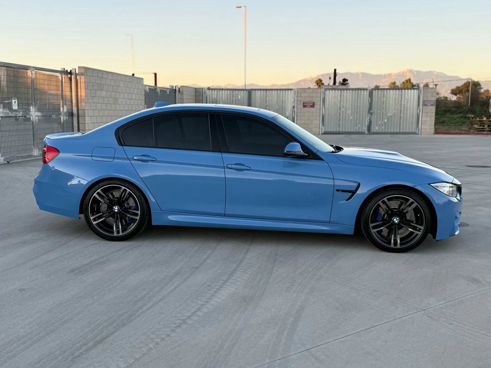 Used 2017 BMW M3 Sedan image 4