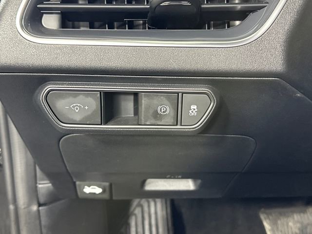 Used 2025 Kia K4 EX image 19