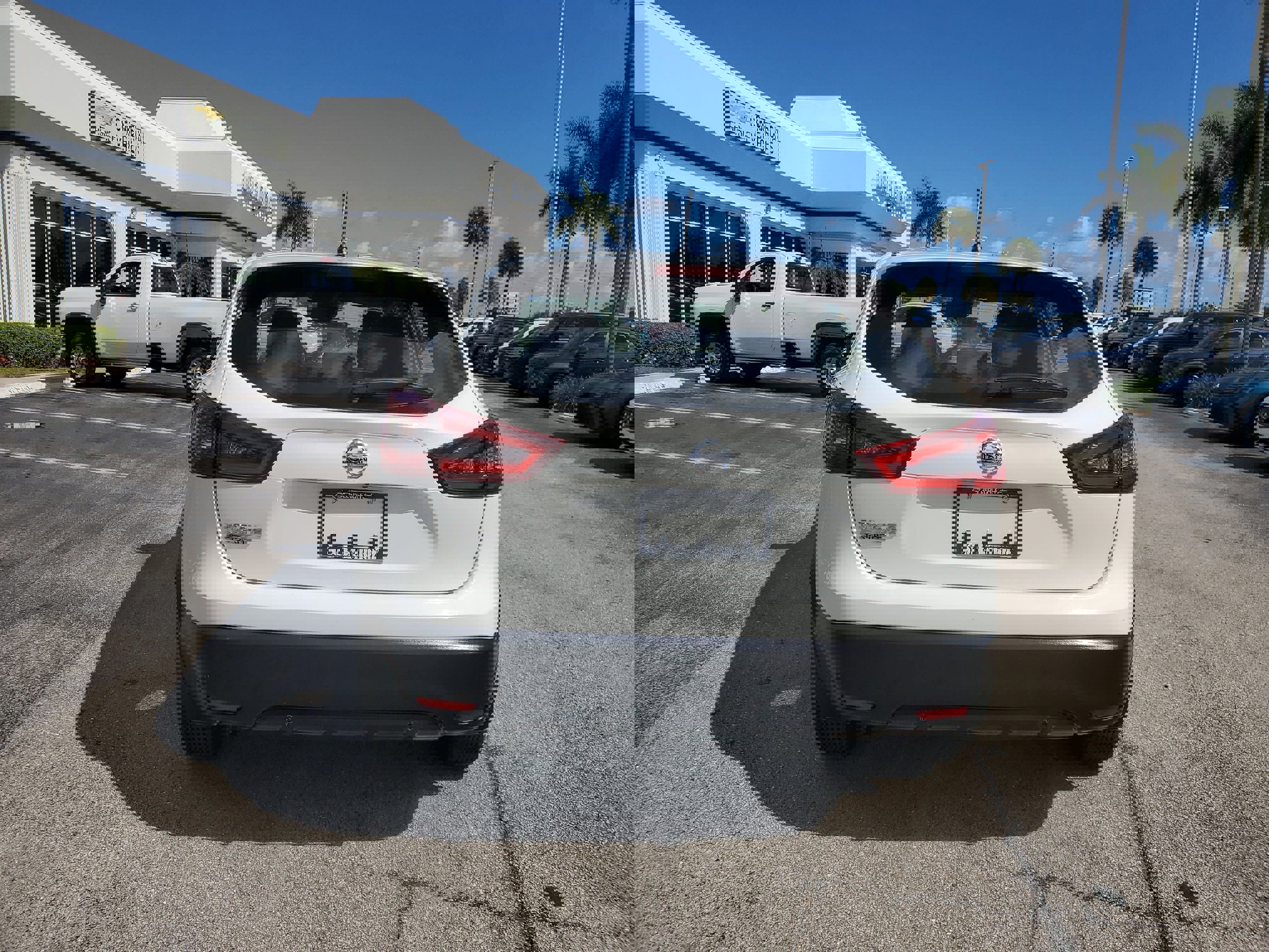 Used 2020 Nissan Rogue Sport S image 5