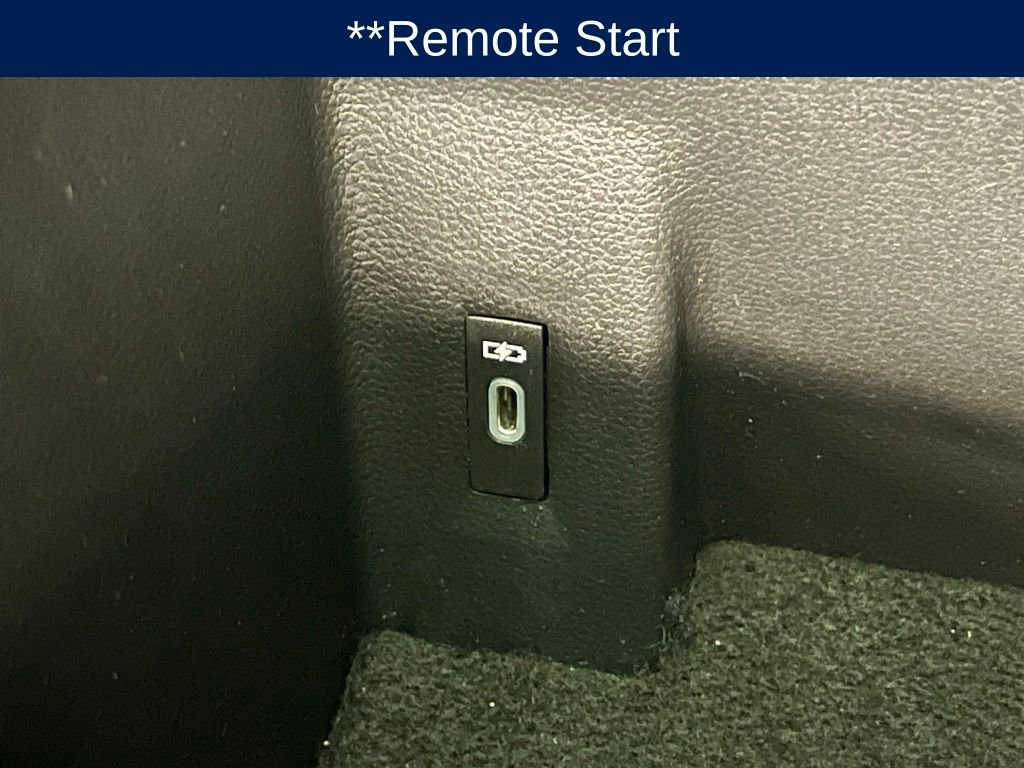 Used 2022 Volkswagen Atlas Cross Sport SE w/ Panoramic Sunroof Package image 15