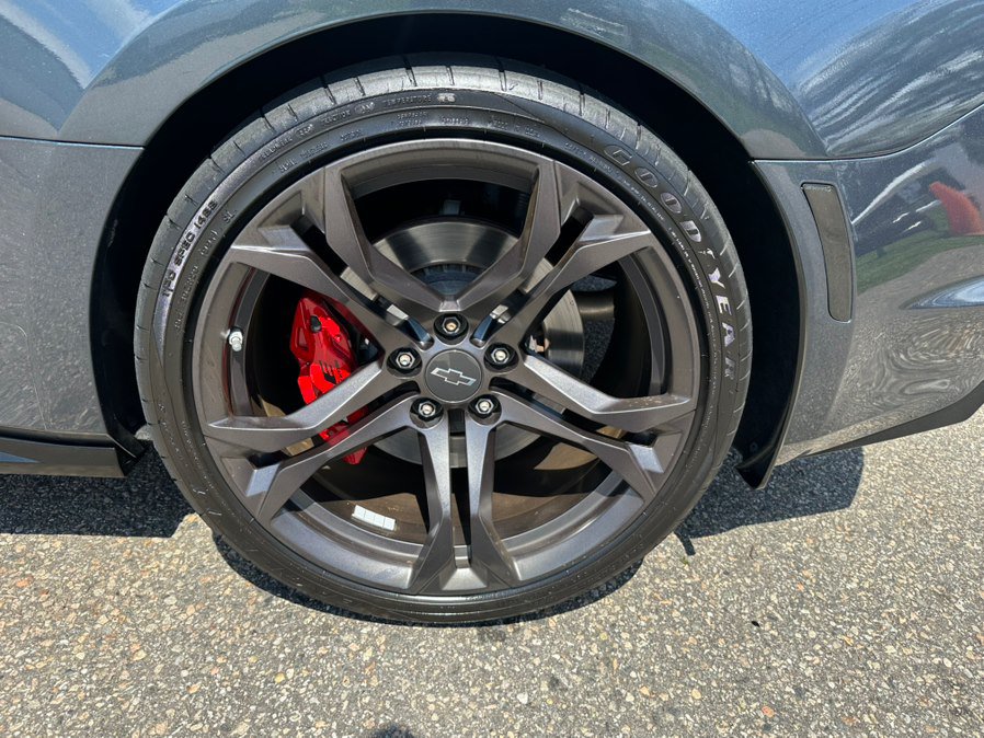 Used 2020 Chevrolet Camaro SS RWD image 35