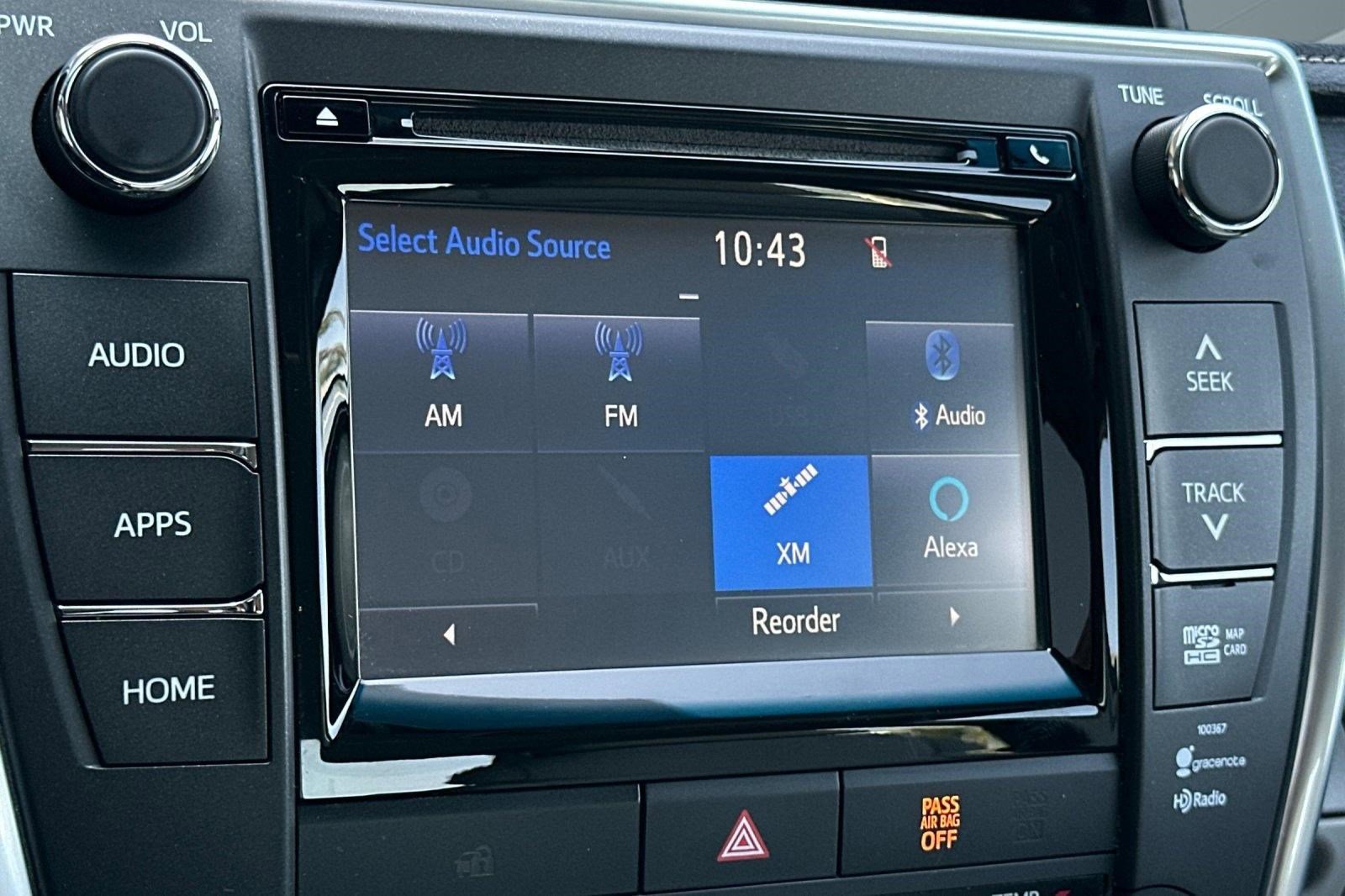 Used 2015 Toyota Camry XLE w/ Convenience Package FWD image 22