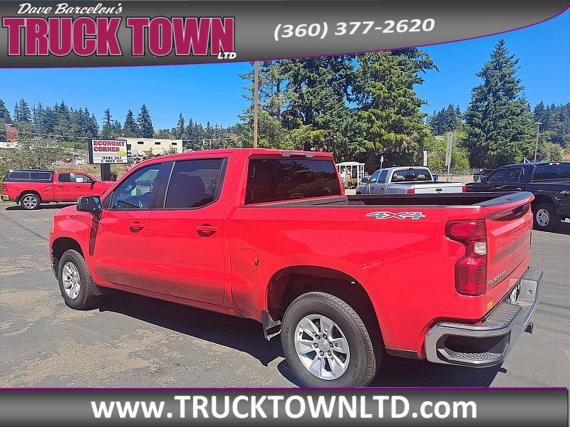 Used 2020 Chevrolet Silverado 1500 LT AWD/4WD image 5