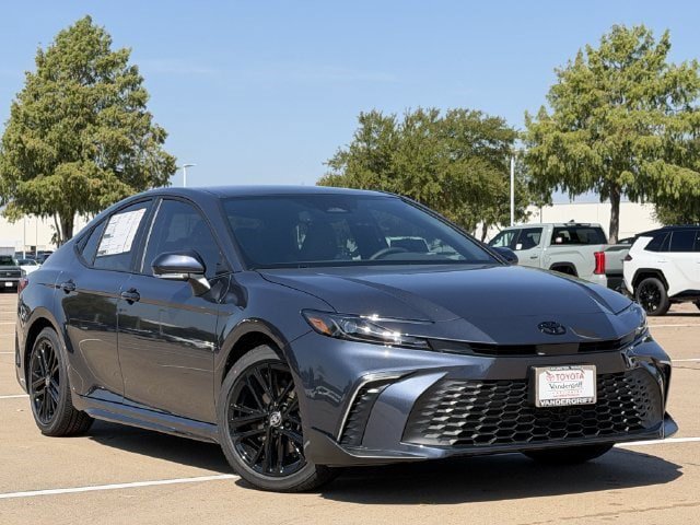 New 2026 Toyota Camry SE w/ Convenience Package FWD image 2