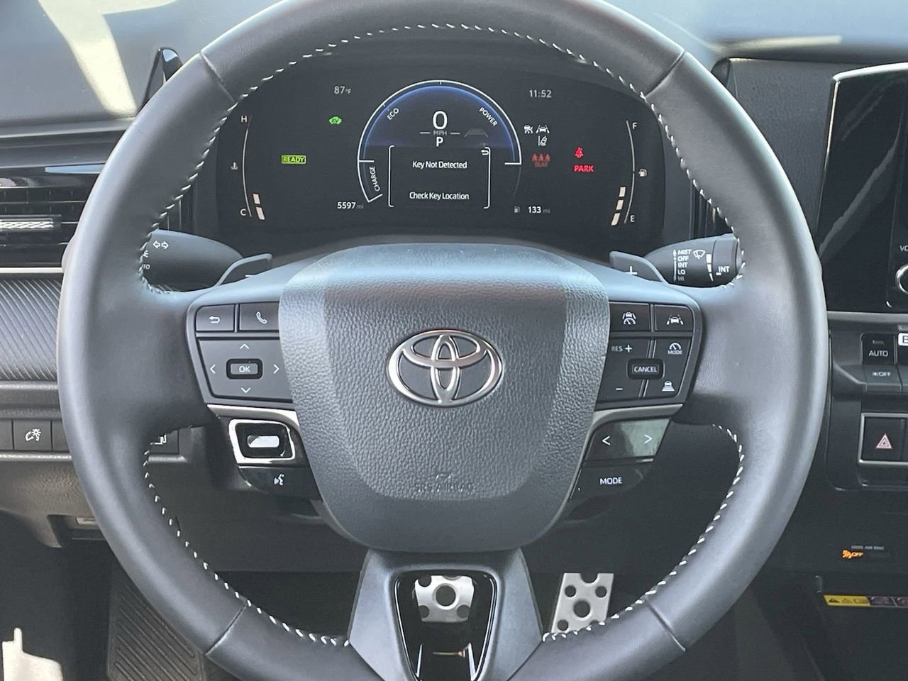 Used 2026 Toyota Camry SE w/ Convenience Package FWD image 21