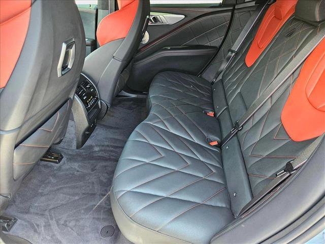 Used 2025 BMW XM Label Red image 18