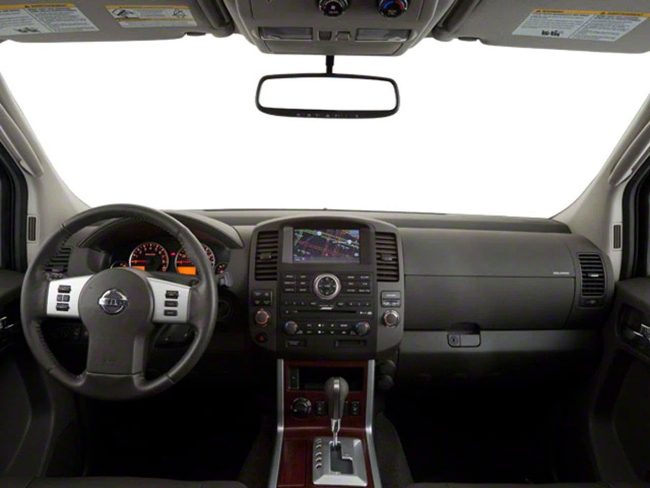 Used 2010 Nissan Pathfinder SE AWD/4WD image 32