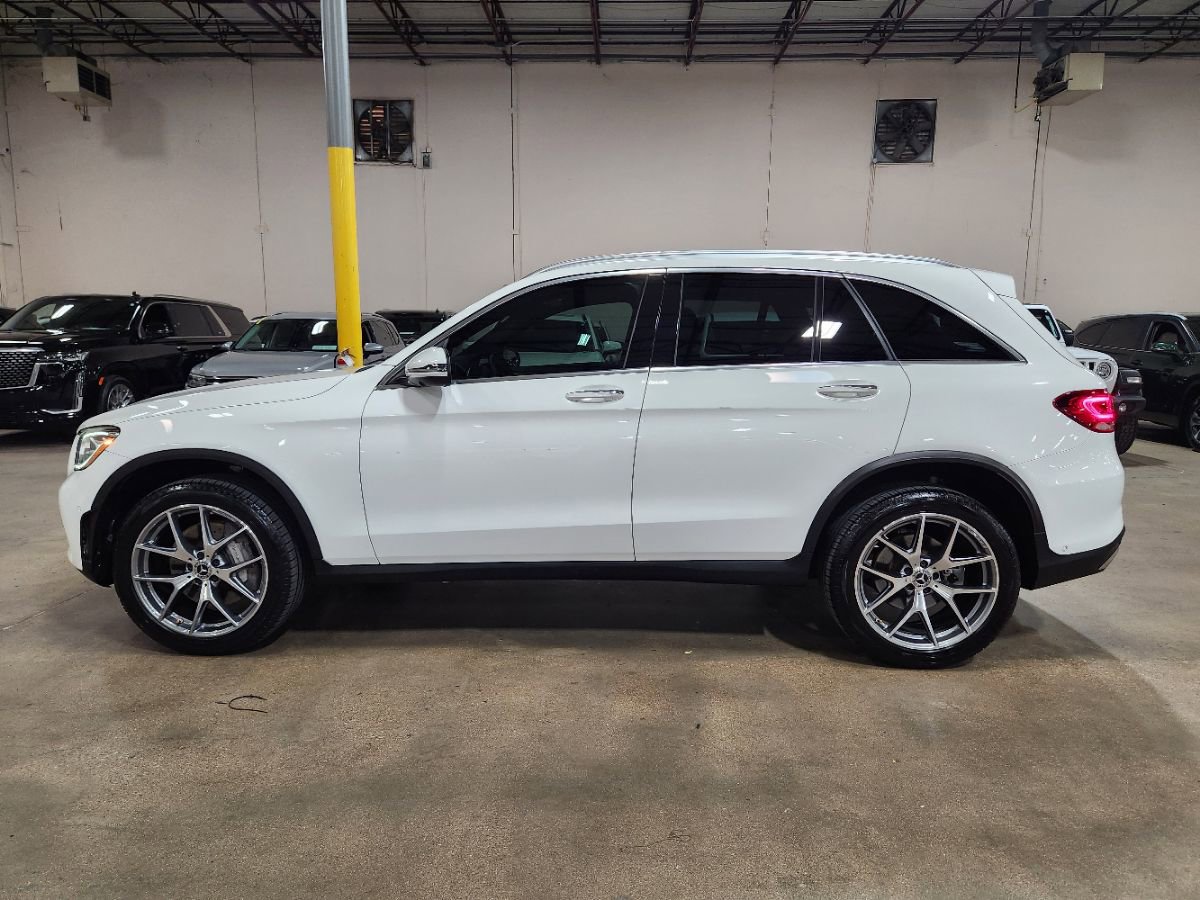 Used 2022 Mercedes-Benz GLC 300 image 7