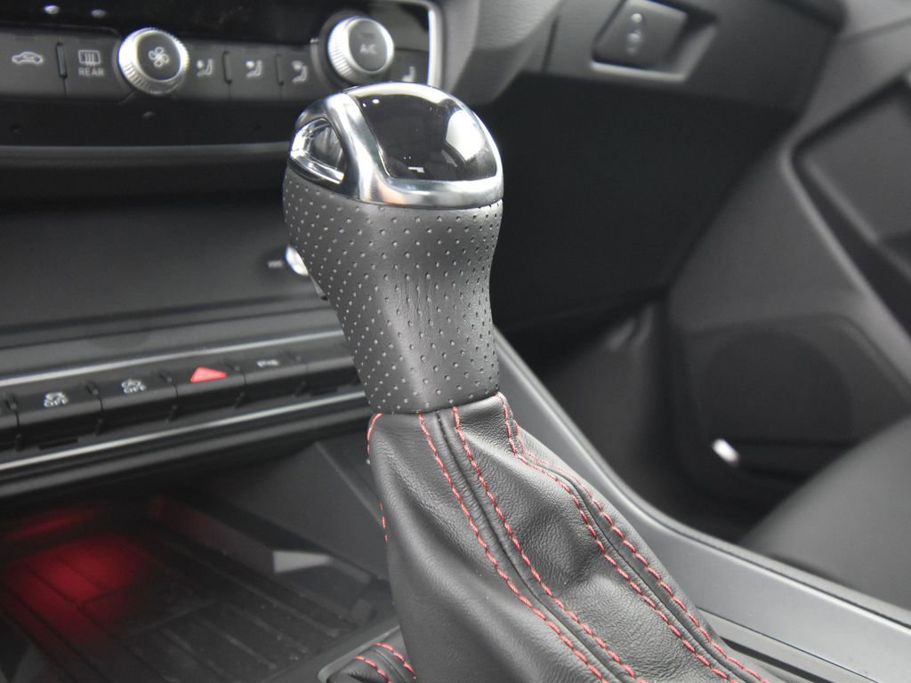 New 2025 Audi Q3 2.0T Premium Plus image 24