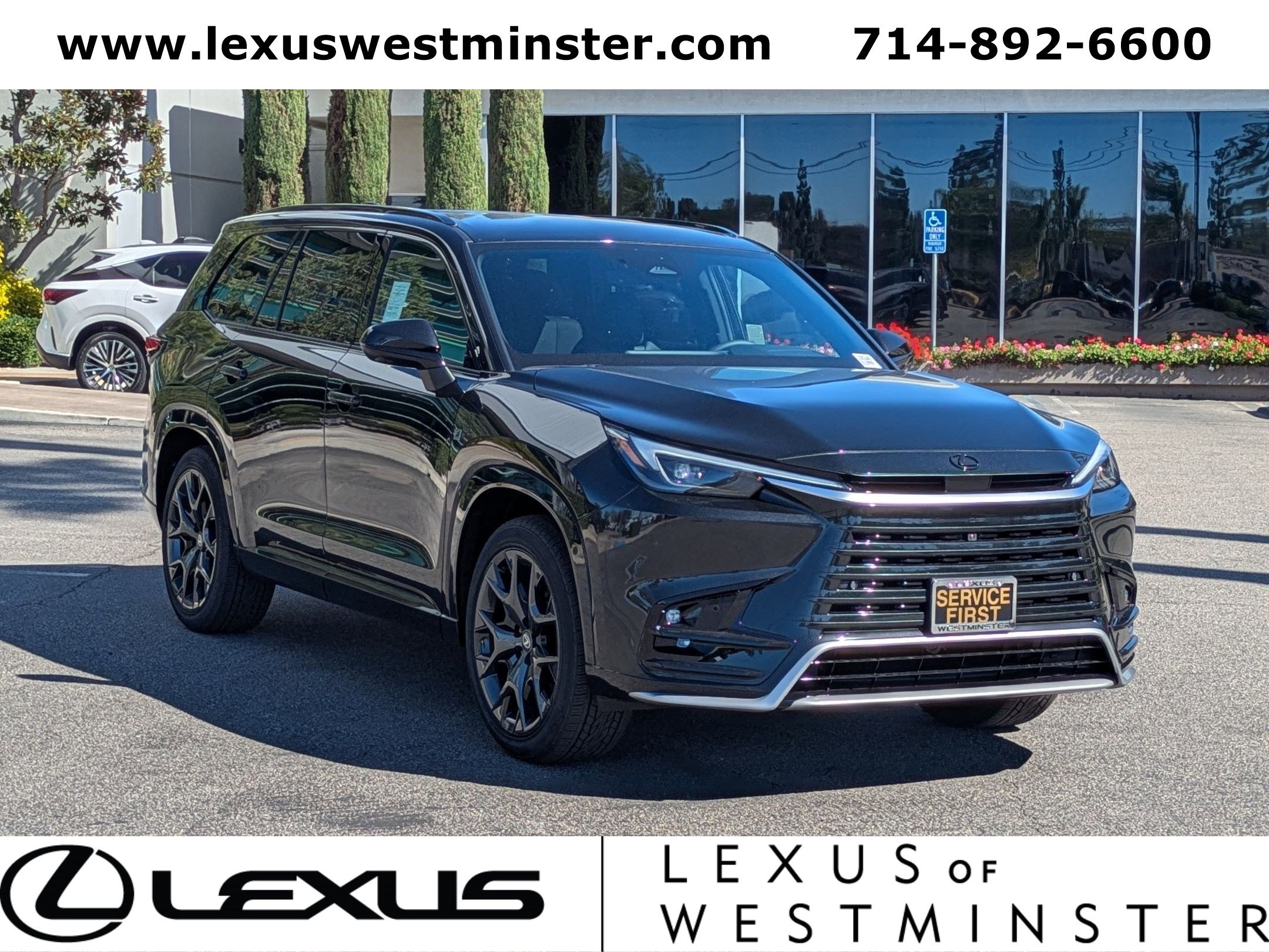 New 2026 Lexus TX 500h AWD image 4