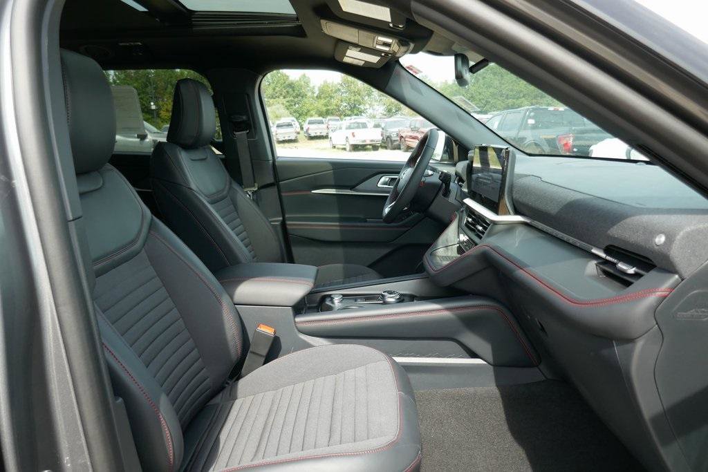 New 2025 Ford Explorer ST-Line w/ Premium Package image 11