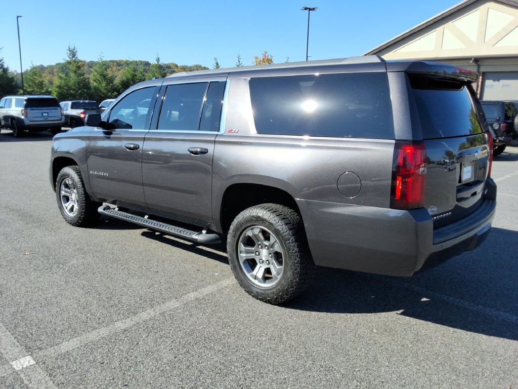 Certified 2017 Chevrolet Suburban LT AWD/4WD image 7