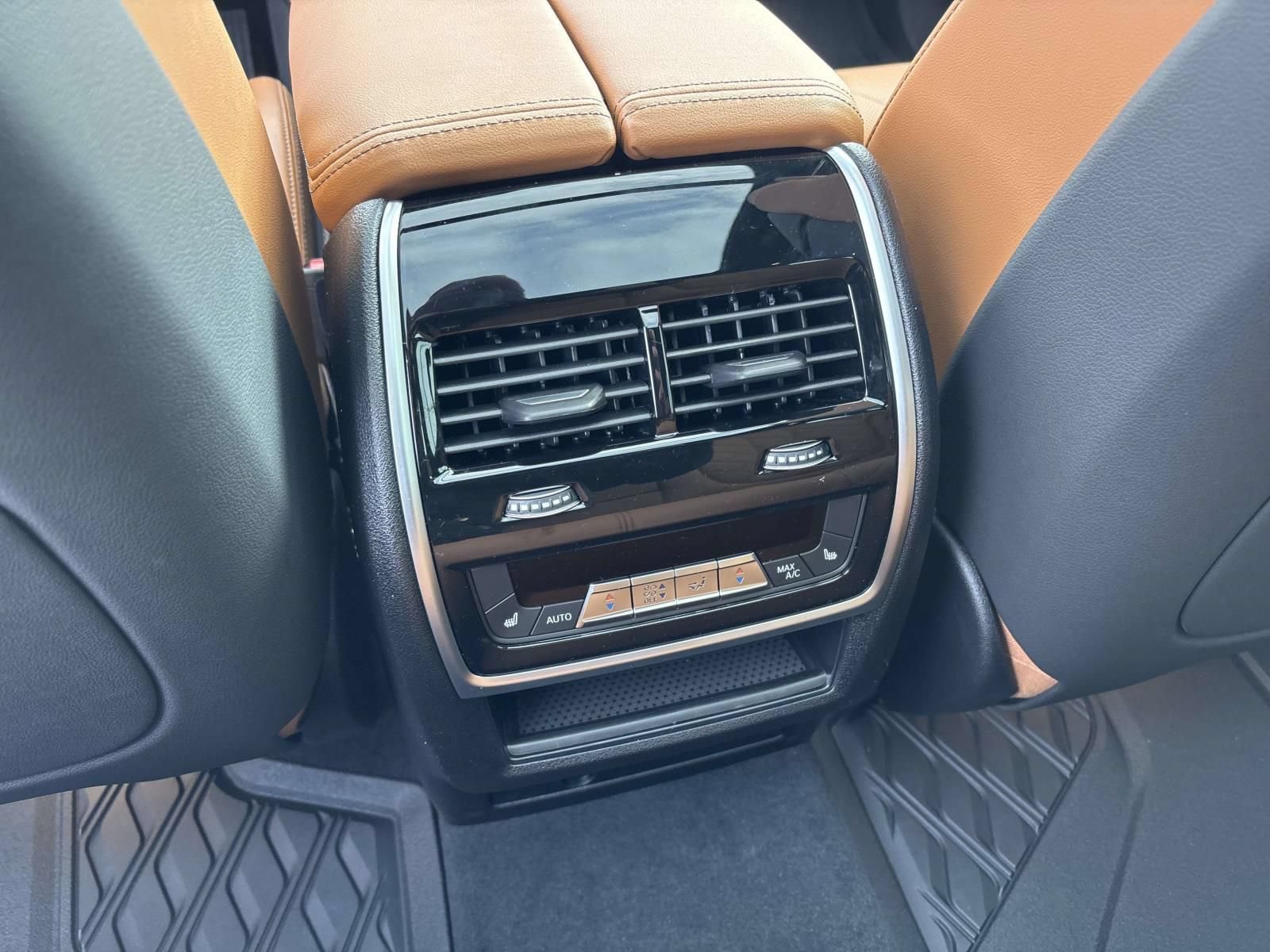New 2026 BMW X5 xDrive40i AWD/4WD image 33