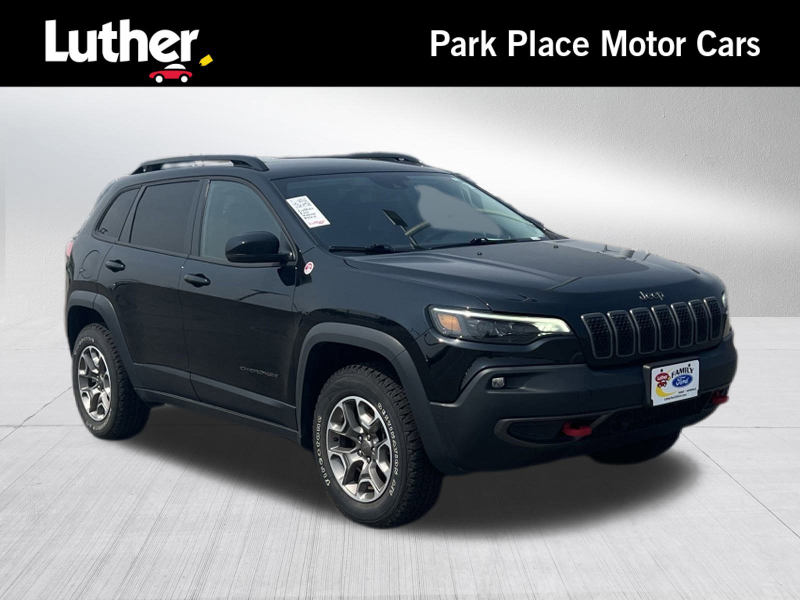 Used 2022 Jeep Cherokee Trailhawk