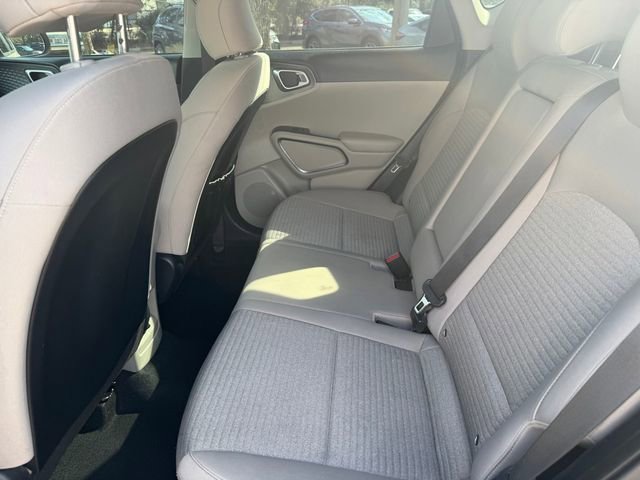 Used 2020 Kia Soul EX image 11