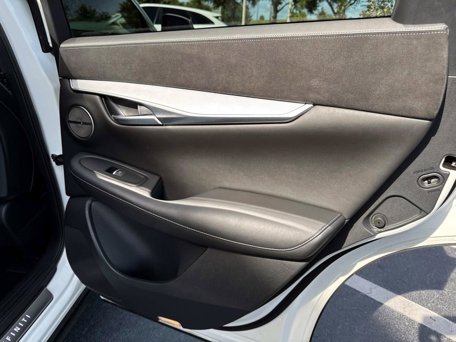 Certified 2022 INFINITI QX50 Sensory image 17