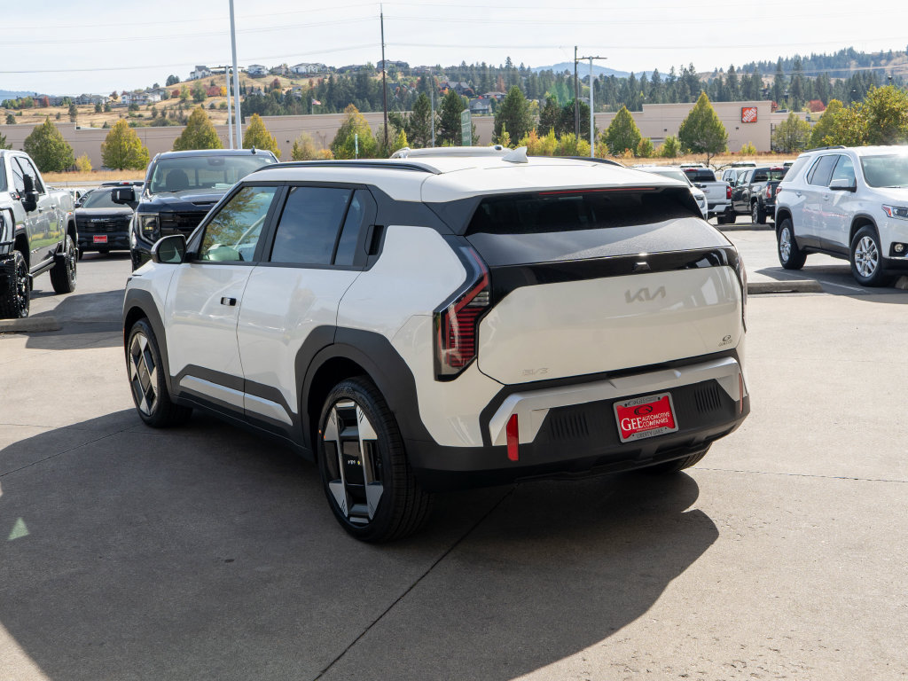 New 2027 Kia EV3 Wind AWD/4WD image 5