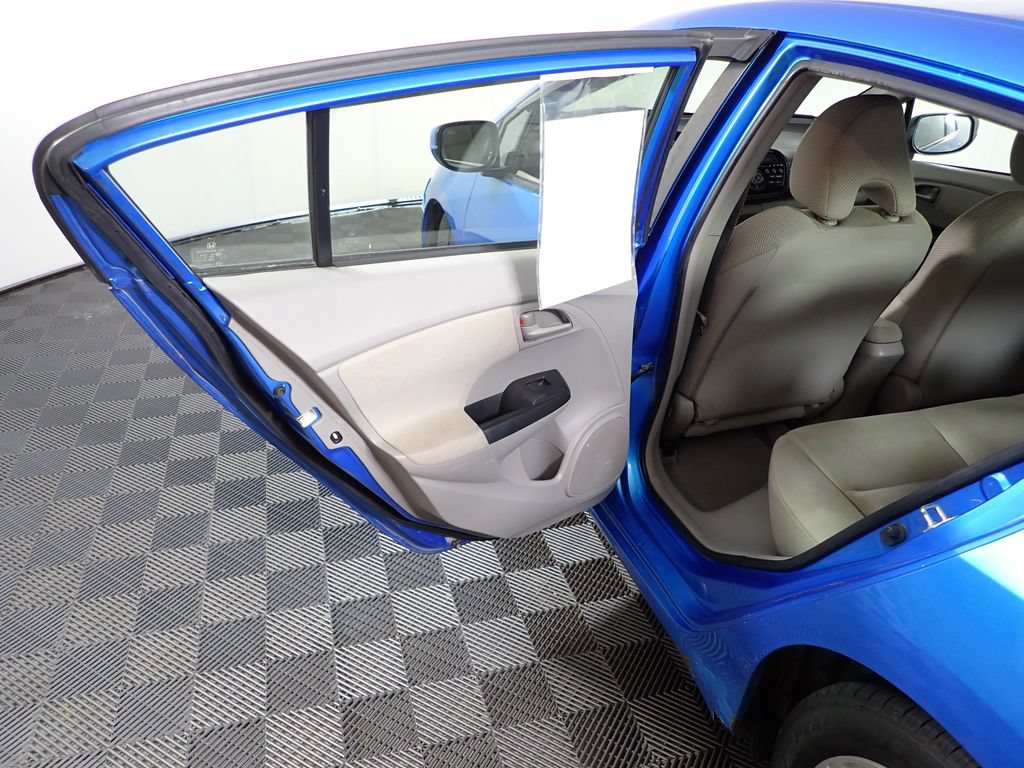 Used 2011 Honda Insight LX image 25