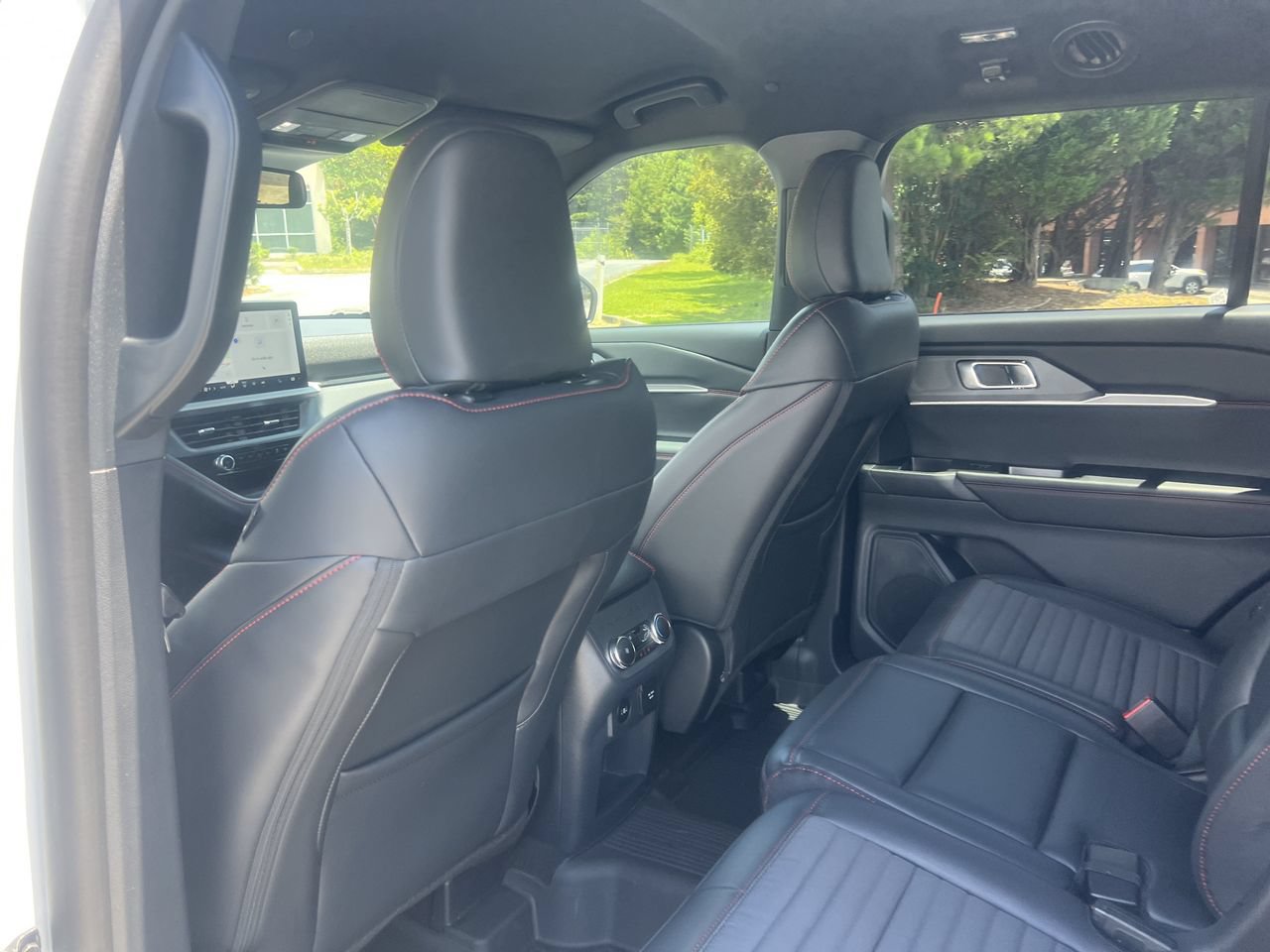New 2026 Ford Explorer ST-Line w/ Premium Package RWD image 18