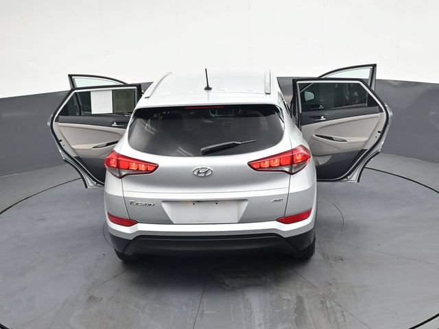 Used 2016 Hyundai Tucson SE w/ Option Group 02 AWD/4WD image 39