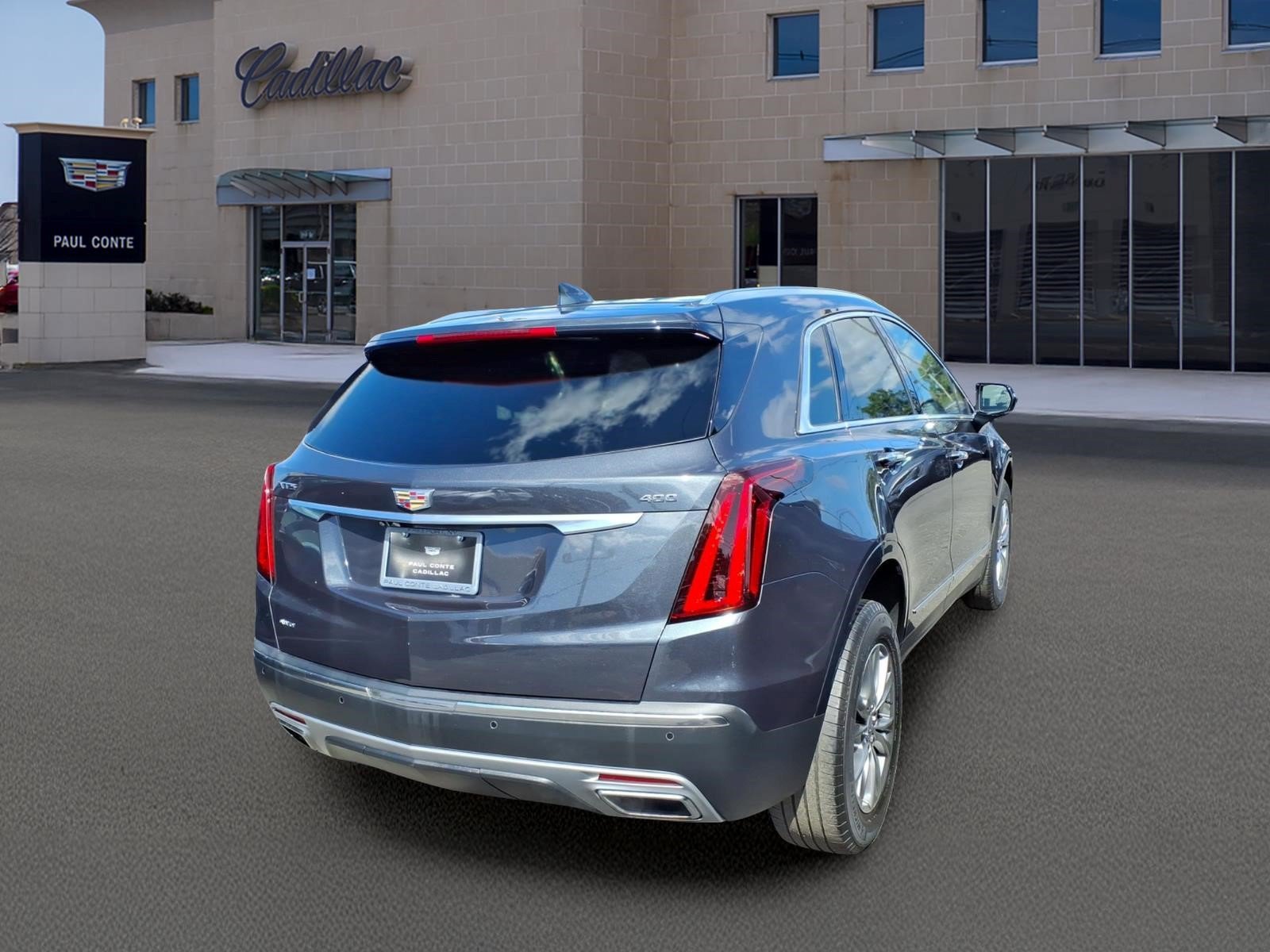 Certified 2023 Cadillac XT5 Premium Luxury AWD/4WD image 4