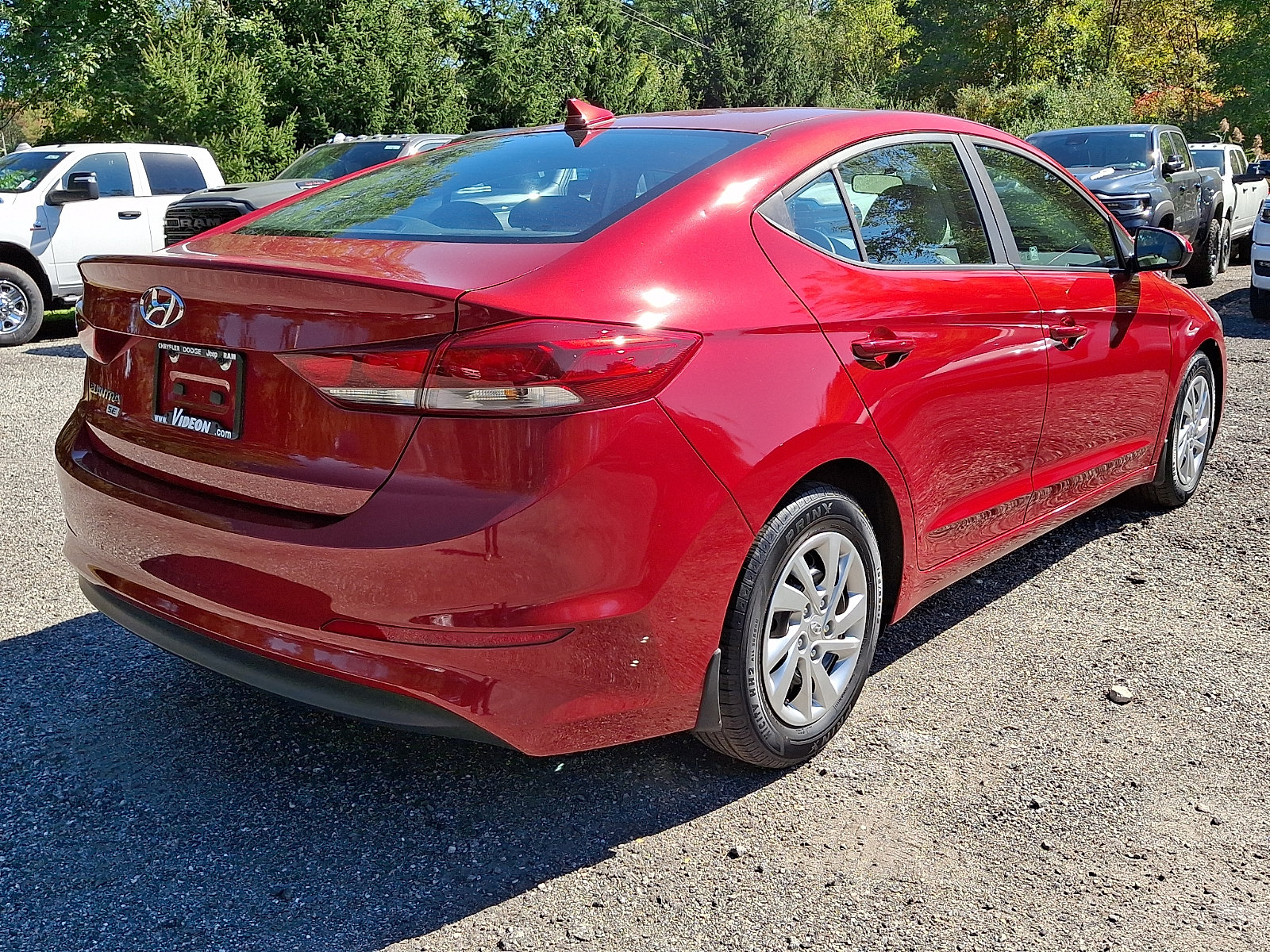 Used 2017 Hyundai Elantra SE FWD image 6