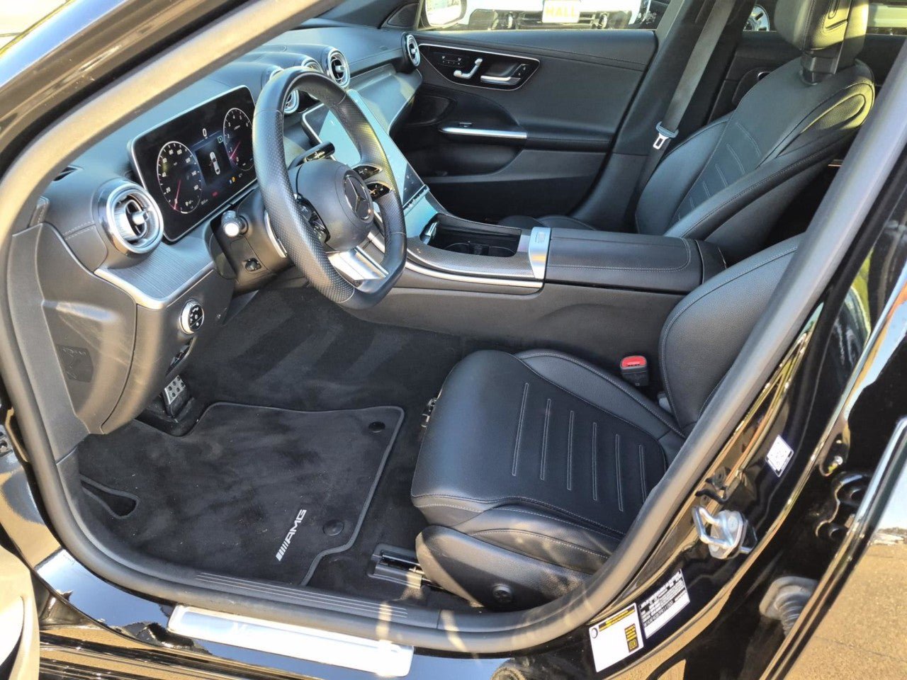 Used 2023 Mercedes-Benz C 300 Sedan image 10