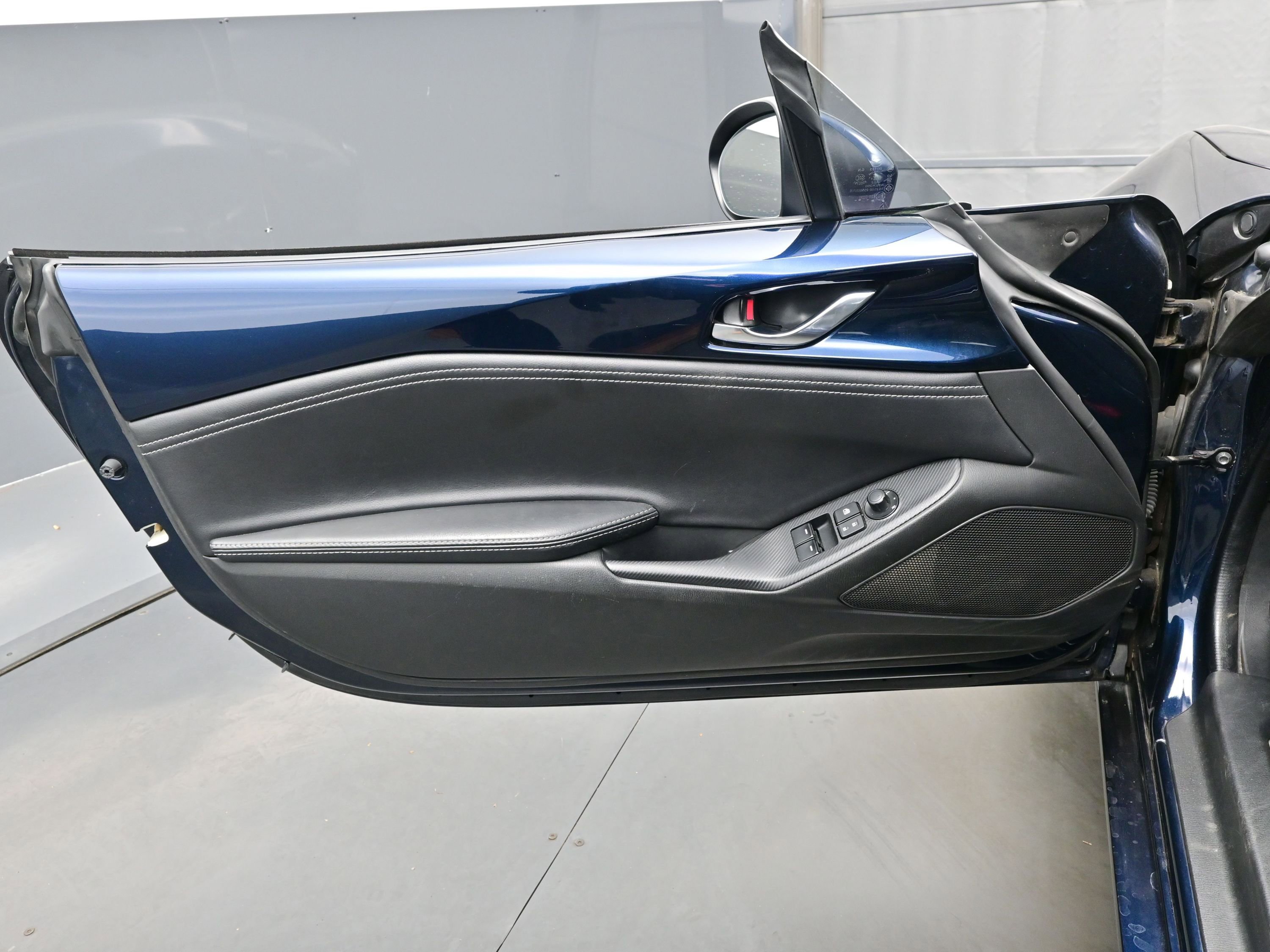 Used 2021 MAZDA MX-5 Miata Grand Touring image 10