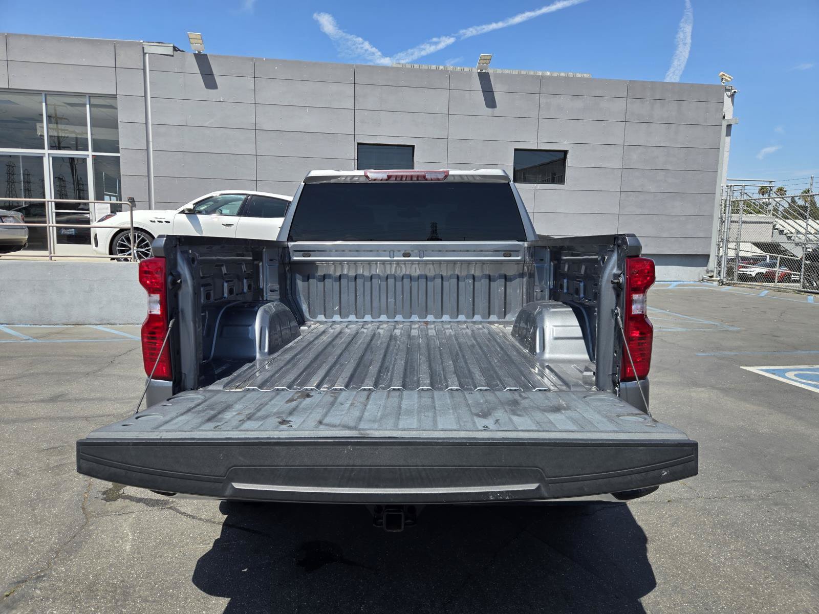 Used 2022 Chevrolet Silverado 1500 LT RWD image 26