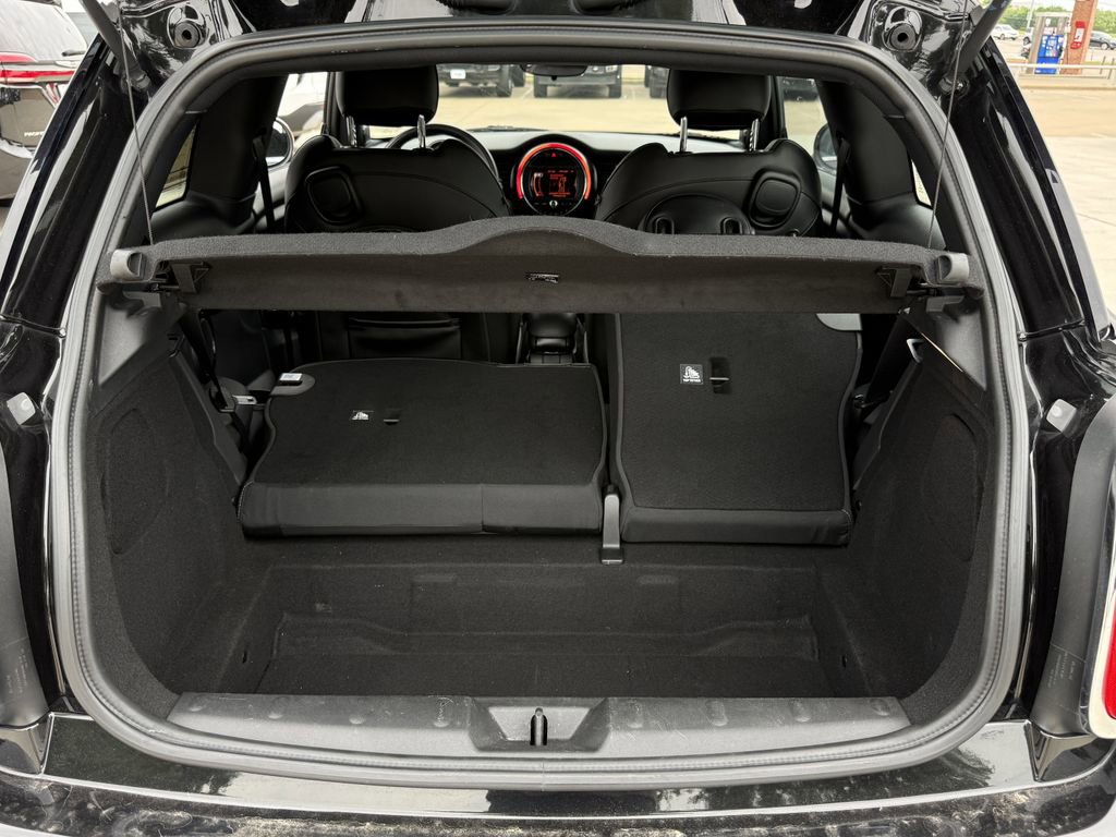 Used 2016 MINI Cooper 2-Door Hardtop FWD image 28
