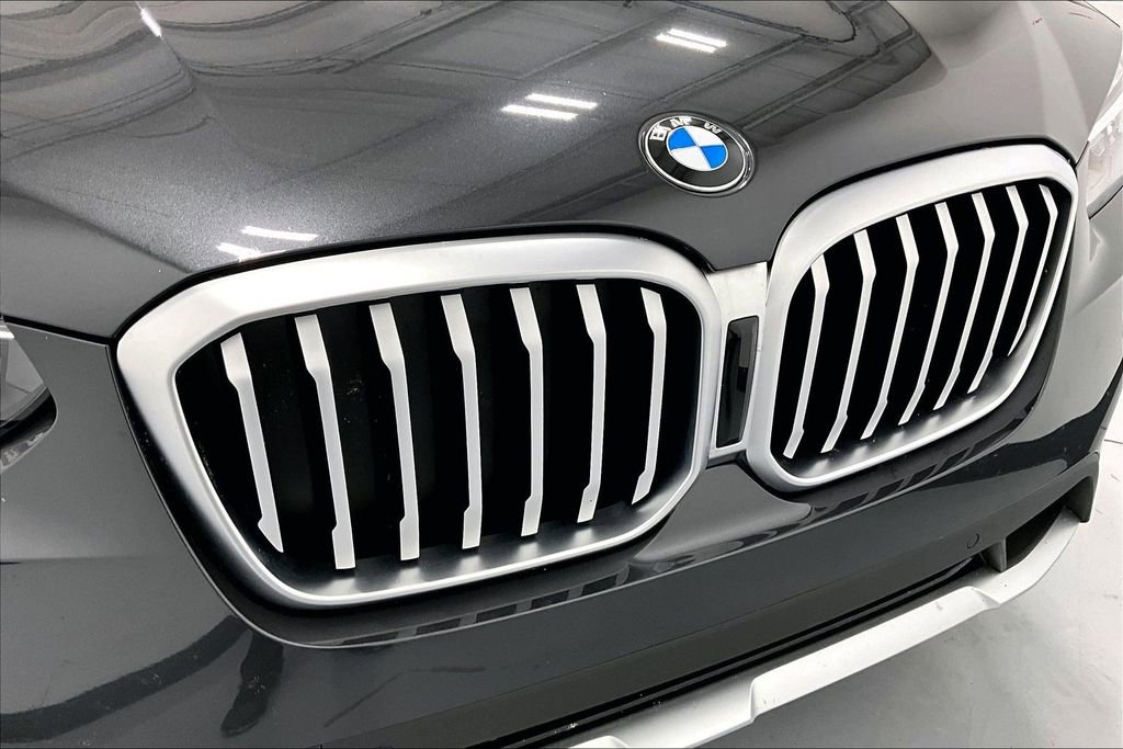 Used 2024 BMW X3 xDrive30i w/ Premium Package image 28