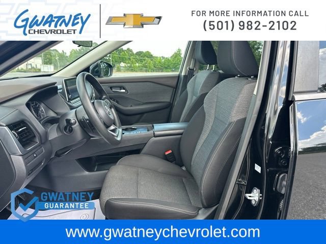 Used 2022 Nissan Rogue SV FWD image 19